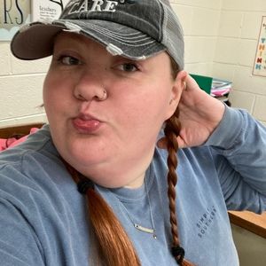 Meet your Posher, Casey